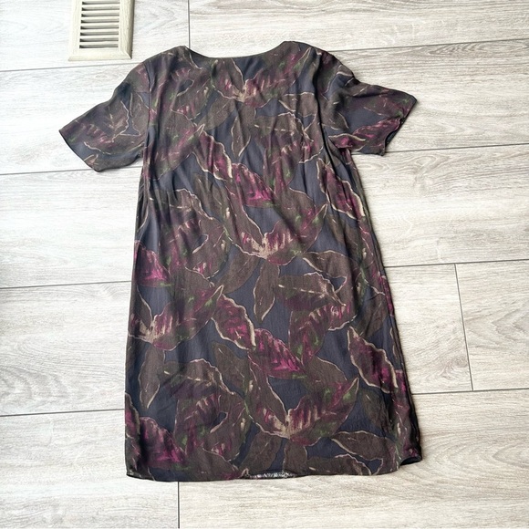 Wilfred Free Aritzia Teigan Boho Short Sleeve Rayon Floral Shift Dress - Picture 11 of 12